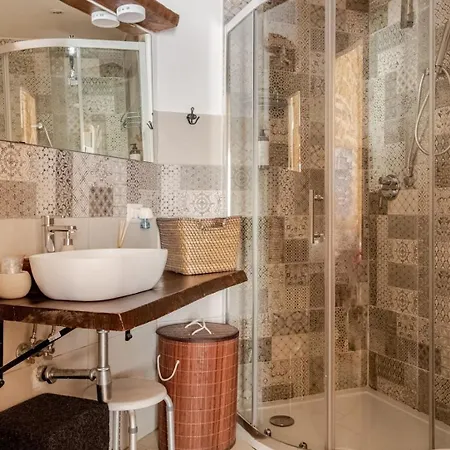 Lullaby Διαμέρισμα *